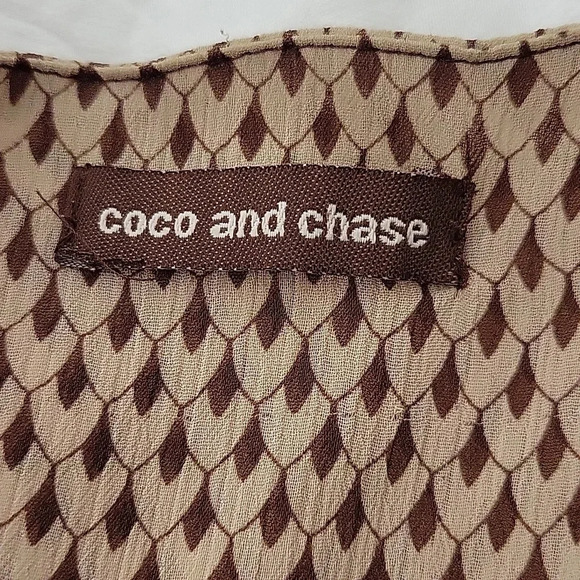 Coco and Chase Tunic - Picture 5 of 5